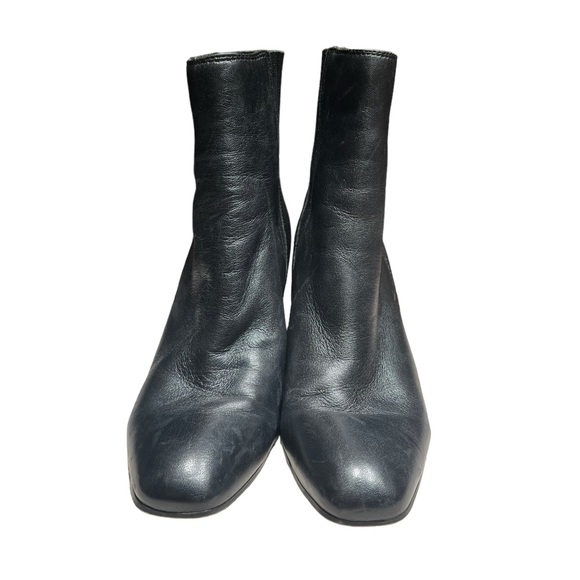 Franco Sarto Black Leather Ankle Boots Size 8 - Picture 2 of 8